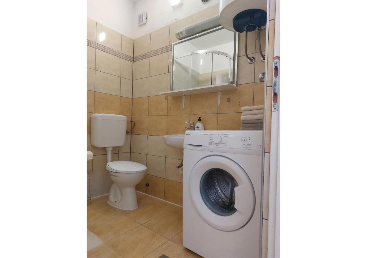 Apartman Dobric Fažana Exterior foto